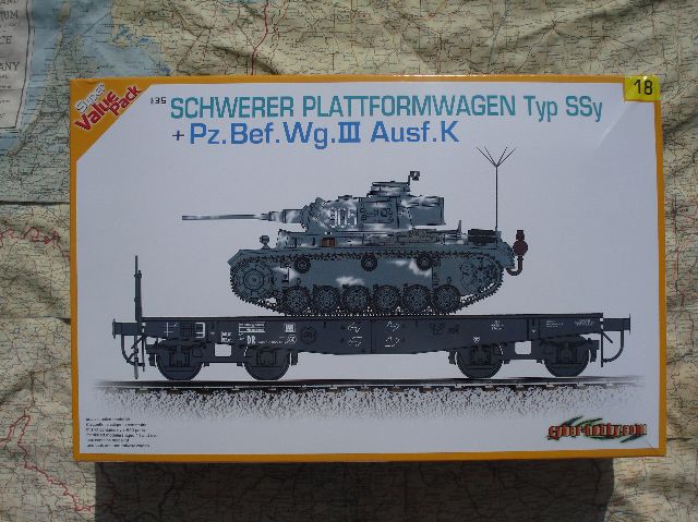 CH9118  SCHWERER PLATTFORMWAGEN Type SSy + Pz.Bef.Wg.III Ausf.K